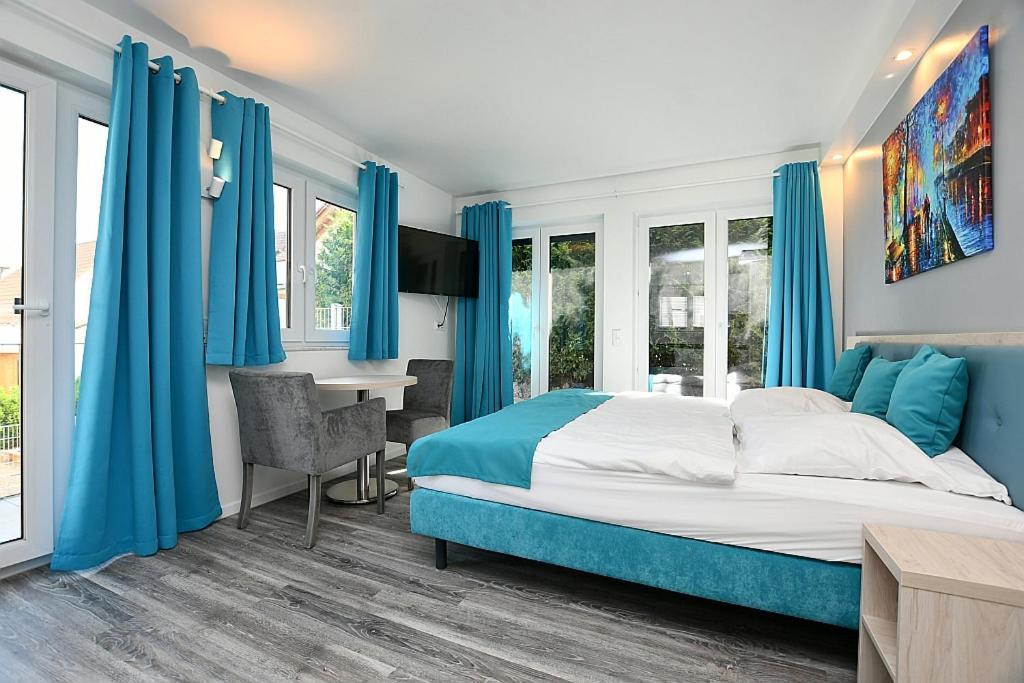 City-Hotel Zuffenhausen - Apartments Stuttgart Buitenkant foto
